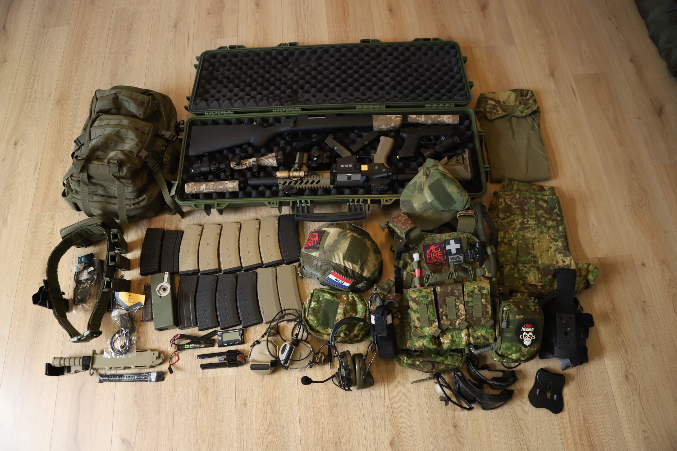 Te Koop: Complete Airsoft Set – Met Meerdere Replica’s