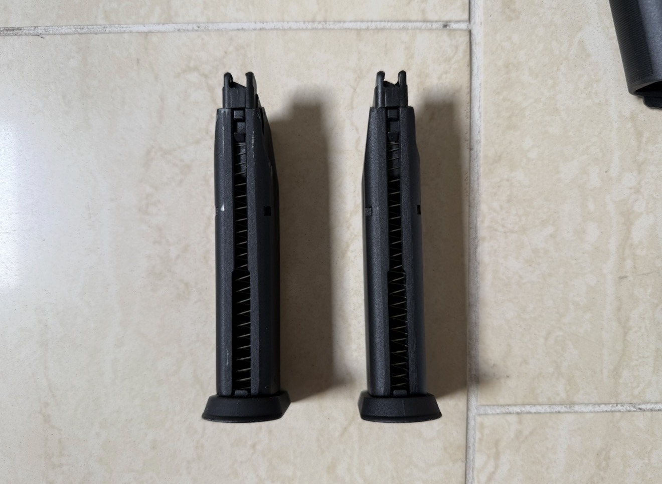 KJ WORKS KP-02 pistol replica