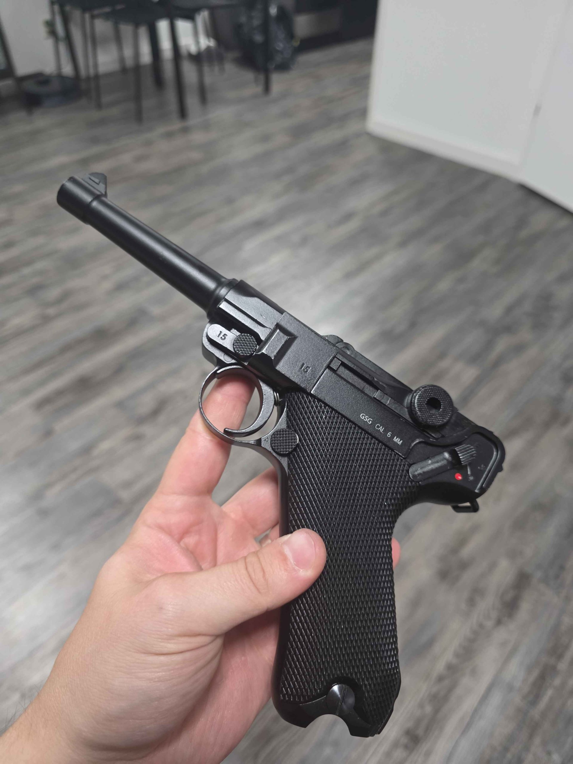 KWC Luger P08 (Zonder magazijn)