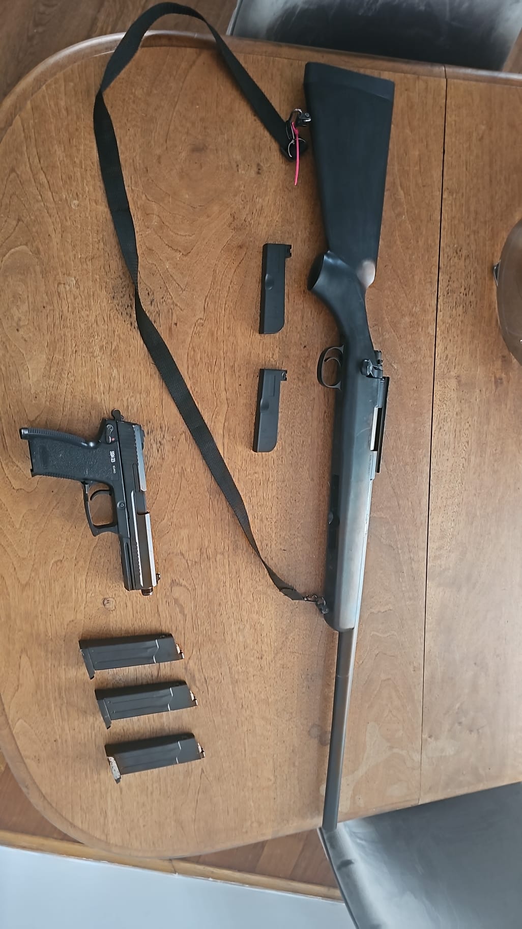 SSX23 with 3 mags and Suppressor included 