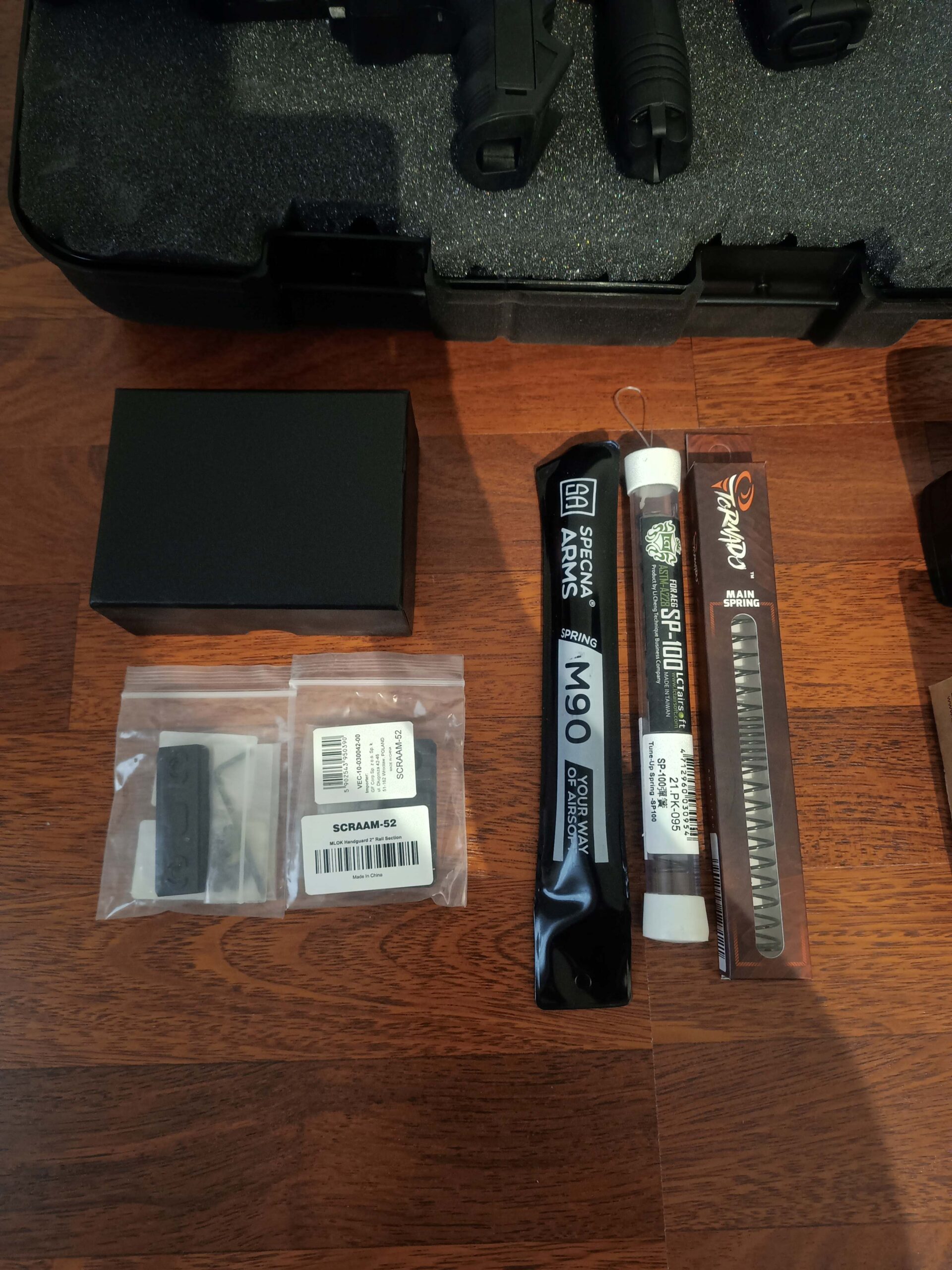 ‘- GERESERVEERD- Specna Arms SA-E25 Edge 2.0 ***complete start set***