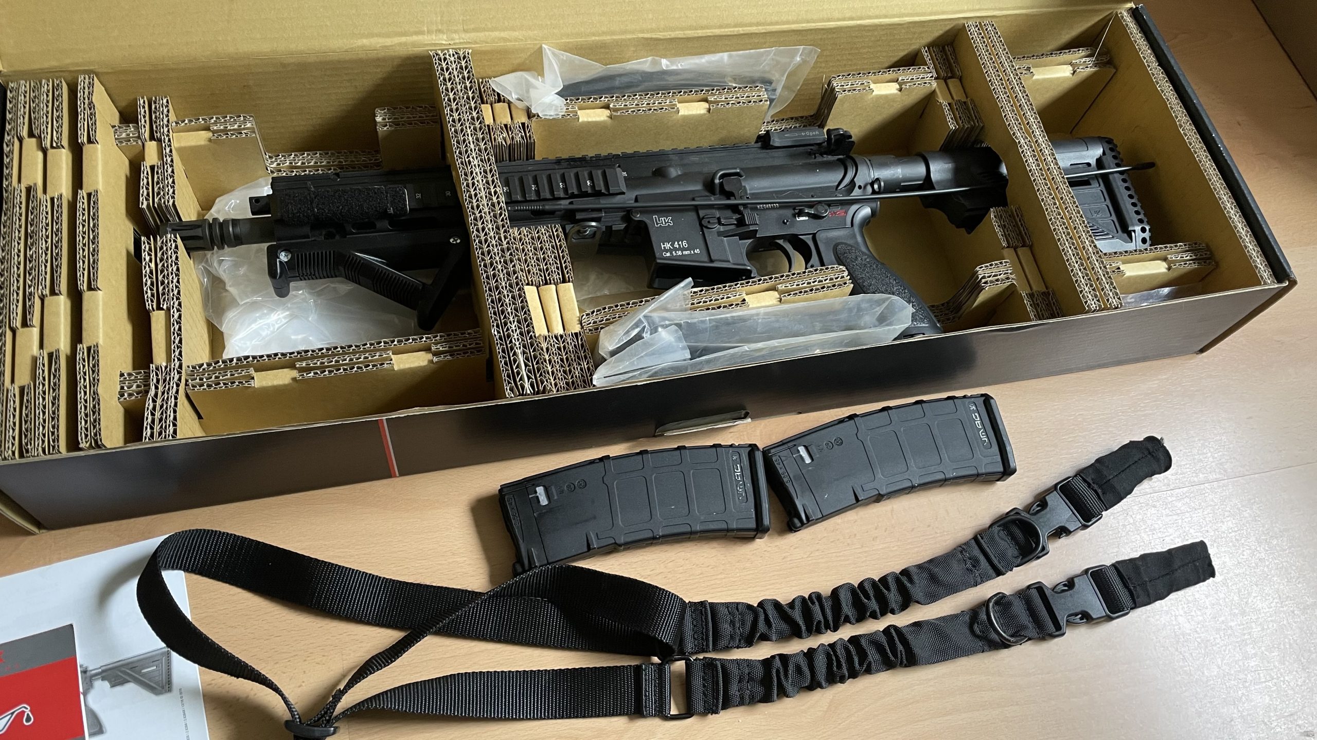 Umarex HK416 A5 met 6 magazijnen