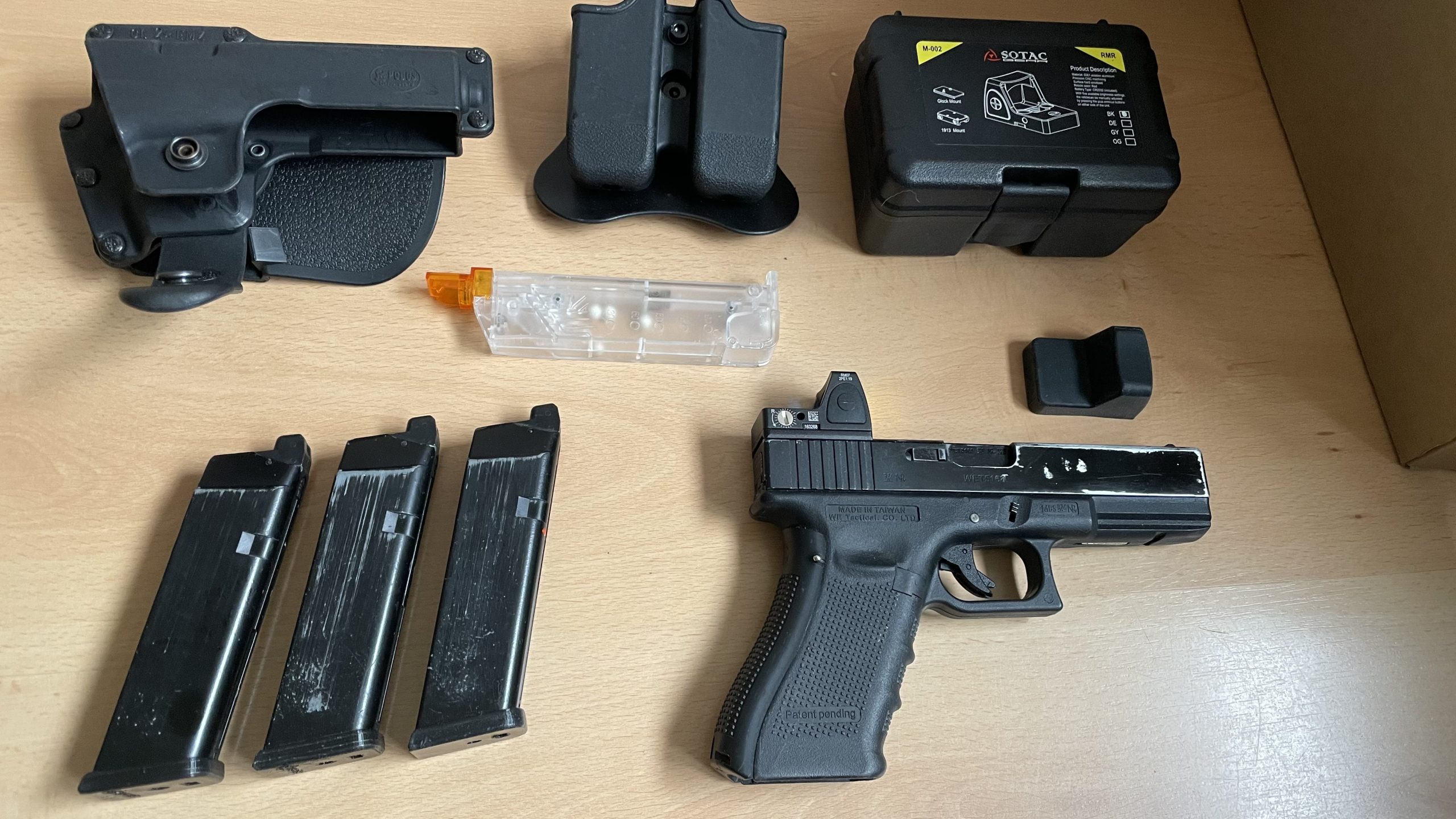 WE Glock 18C (met full auto)