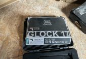 Glock 17